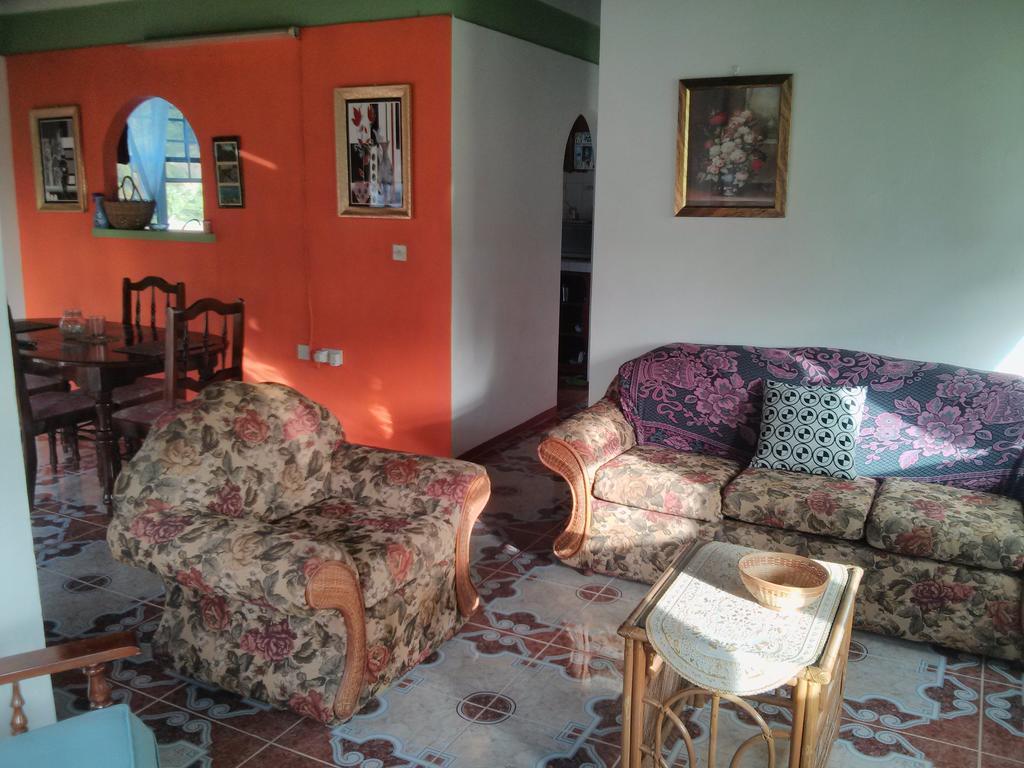 Mainroad Suite كاليبيشي المظهر الخارجي الصورة